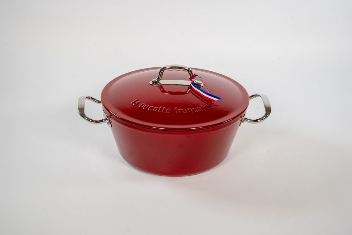 Cocotte en fonte émaillée rouge innovante sans PFAS garantie à vie